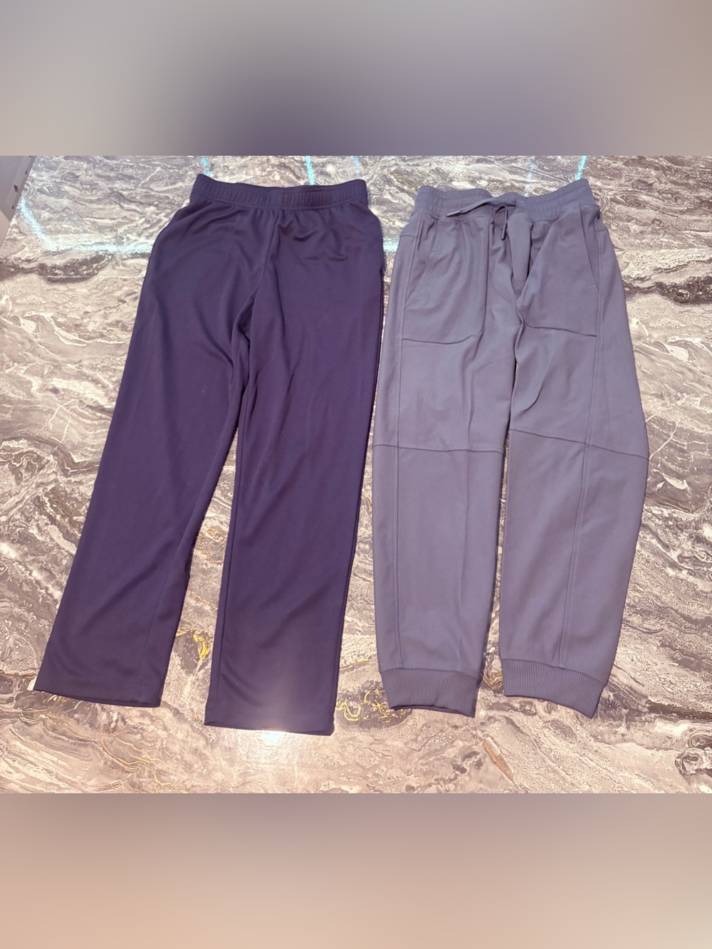 Boys Elastic-Waist Sweatpants - Navy and Gray Size 8 Medium